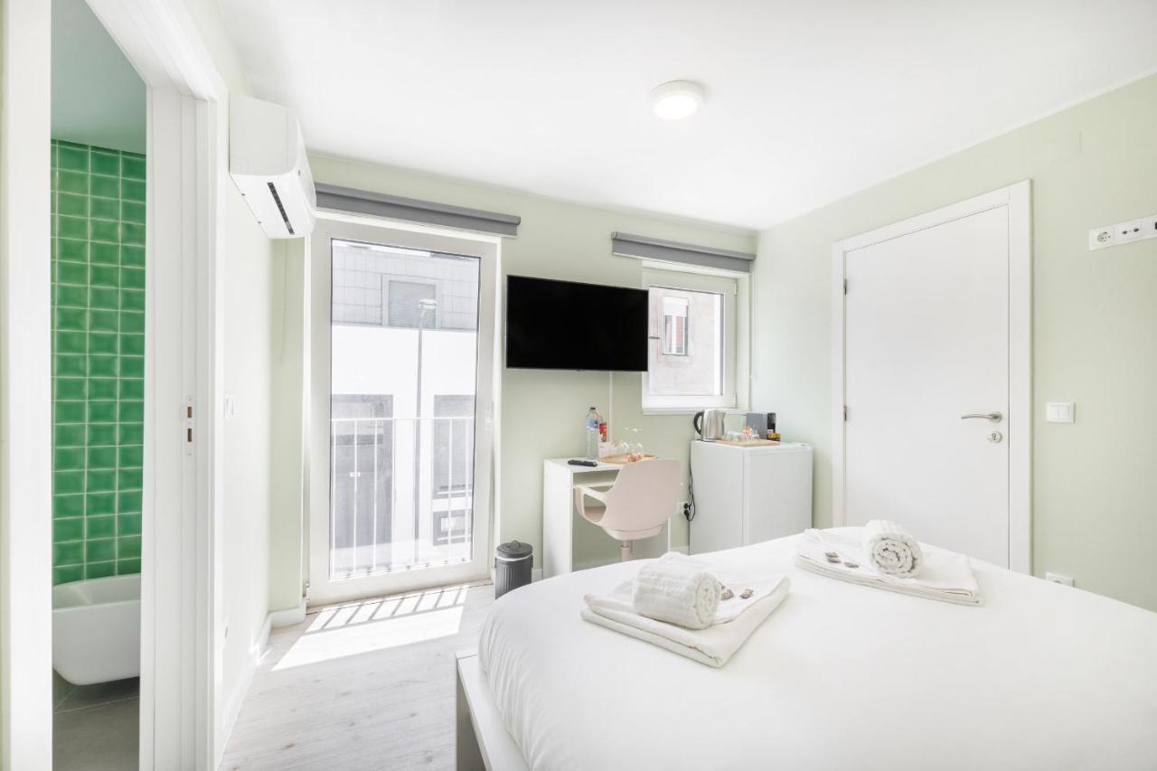 Olala Lisbon Oriente Suites A ภายนอก รูปภาพ